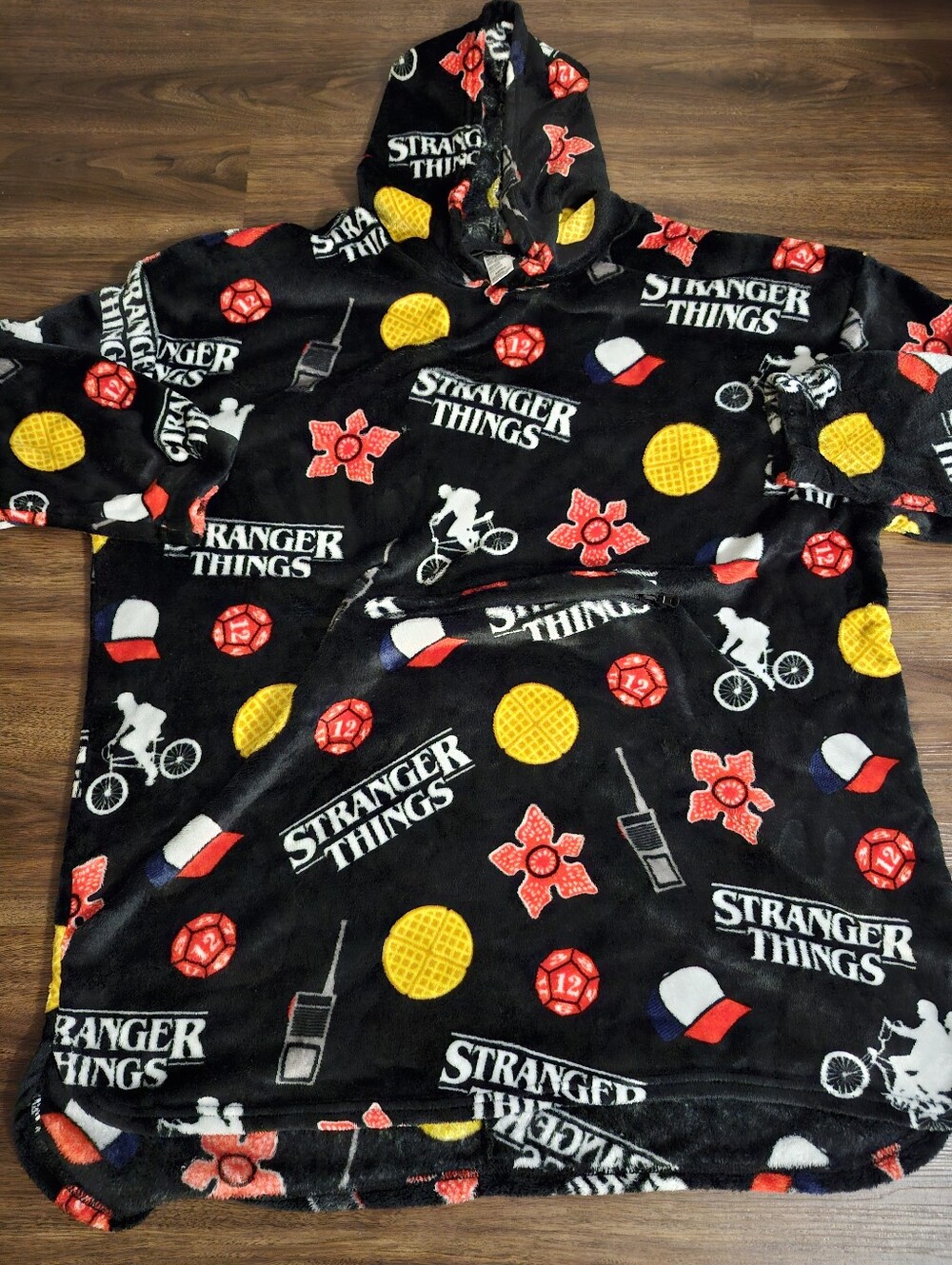 Stranger Things Nexflix Fleece Hoodie.